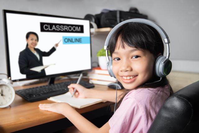 3 Tren Pendidikan di Tahun 2023, Kelas Online Salah Satunya!